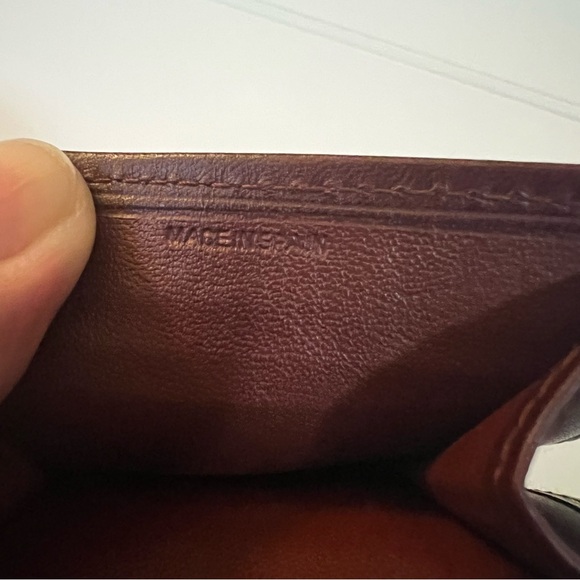 Cartier Coin Purse in wine color - Picture 7 of 12
